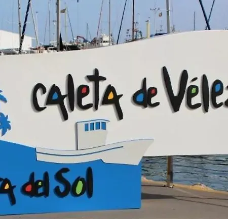 Primera Línea Playa. Vistas Al Mar * Caleta de Vélez